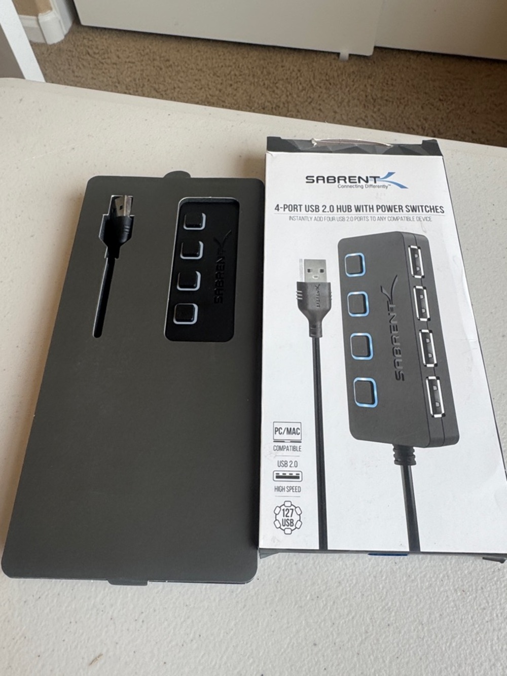 Sabrent 4-Port USB 2.0 Hub with Power Switches - Black